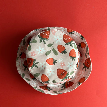 Double-faced strawberry hat - bucket hat strawberries