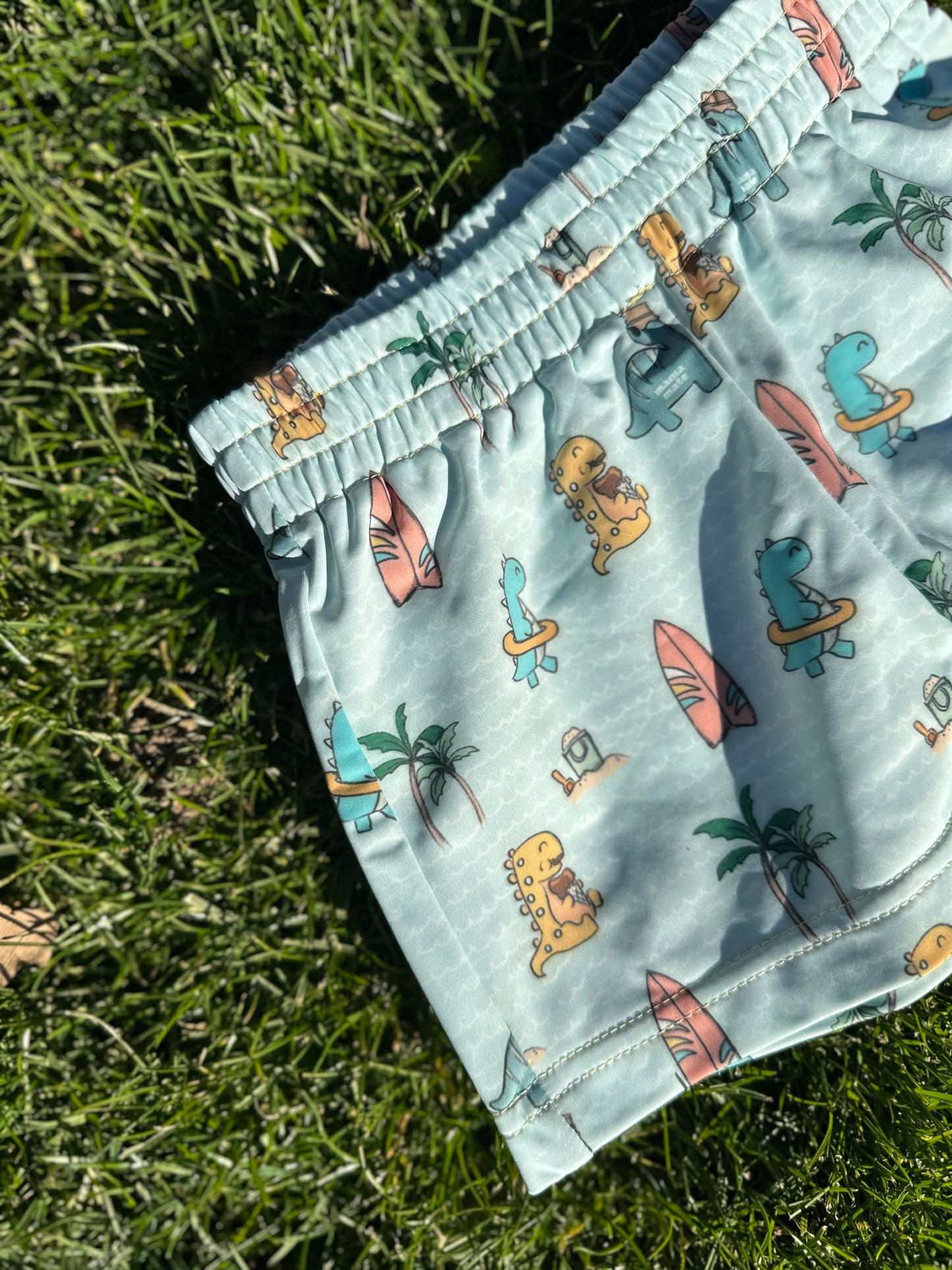 Surf shorts UV protection - dinosaurs